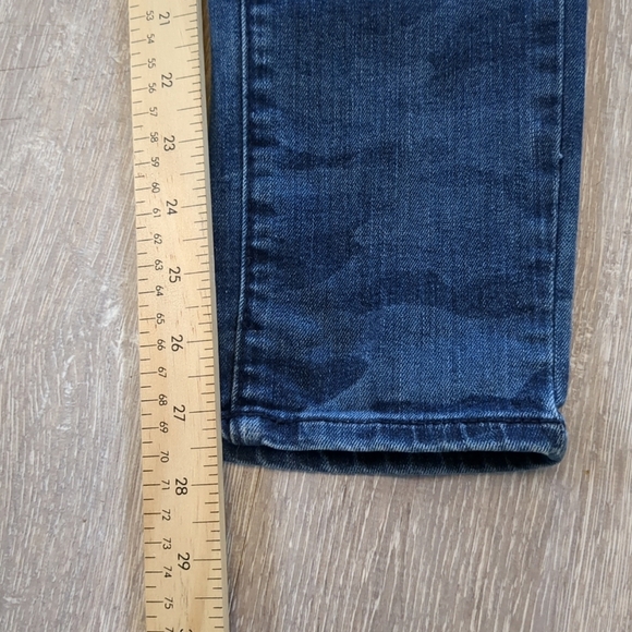 Old Navy Jeans Women's Size 10 The Rockstar. Blue Camo Skinny - Picture 8 of 9